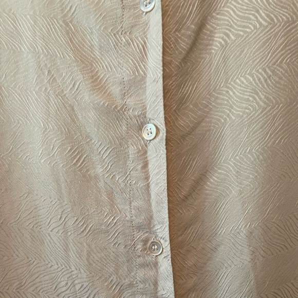 Ivory patterned button down - Picture 6 of 12